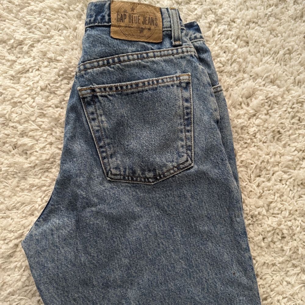 Classic Gap Straight-Leg Jean